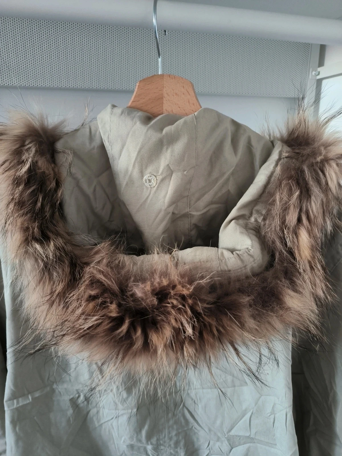 Parka beige avec capuche taille 40 – photo 6